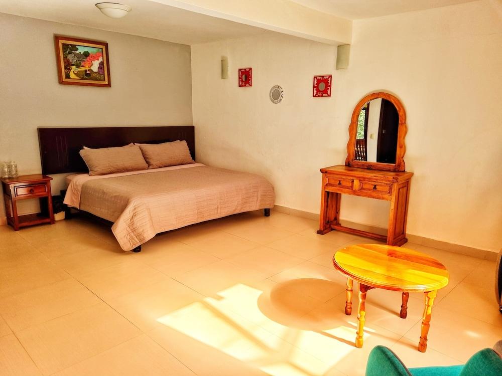 Hotel Jardines Del Carmen San Cristóbal de Las Casas Kültér fotó