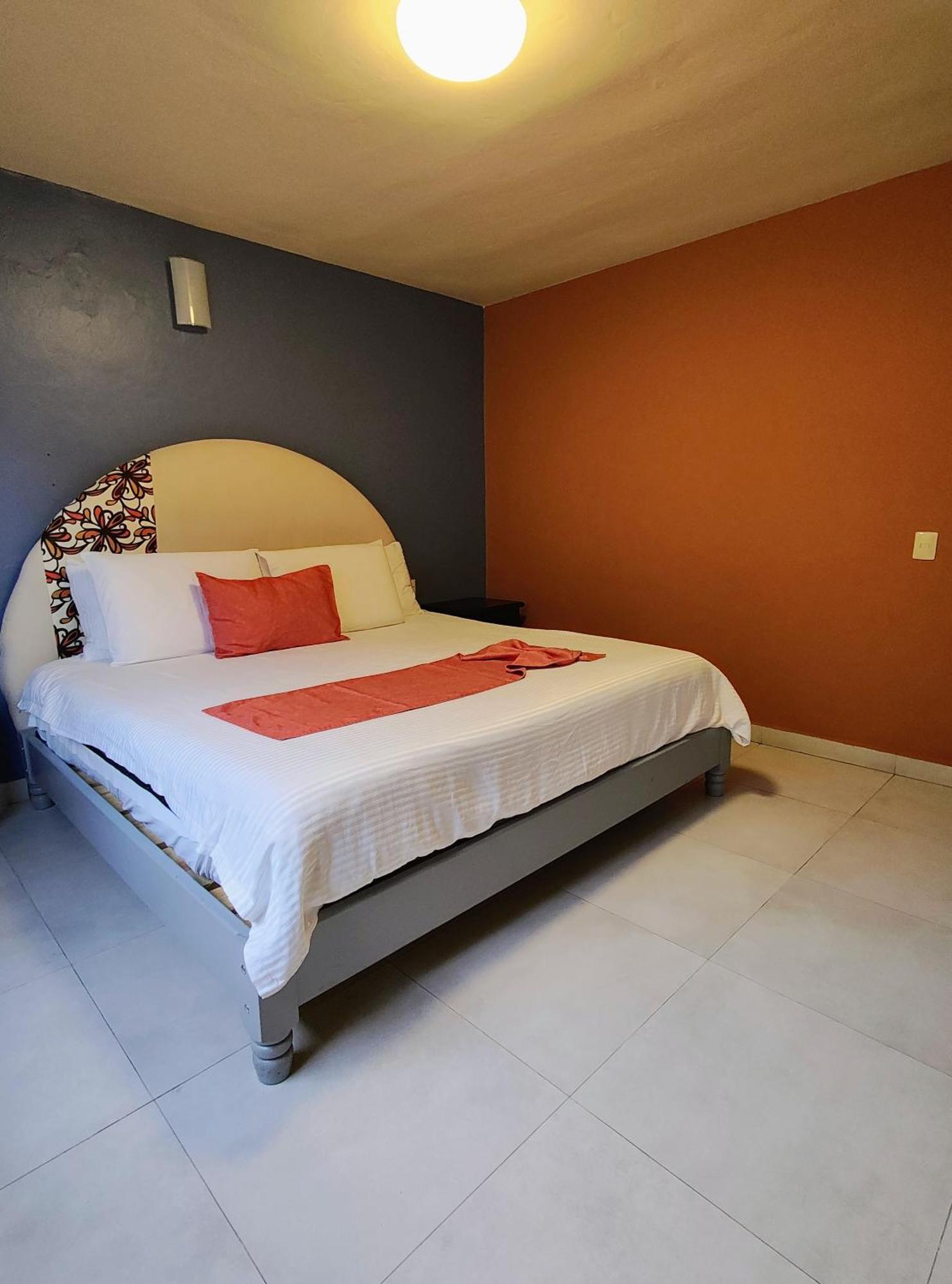 Hotel Jardines Del Carmen San Cristóbal de Las Casas Kültér fotó